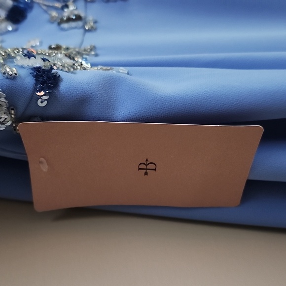 Marchesa Notte gown - Picture 5 of 7